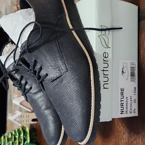 Nurture leather Oxford shoes